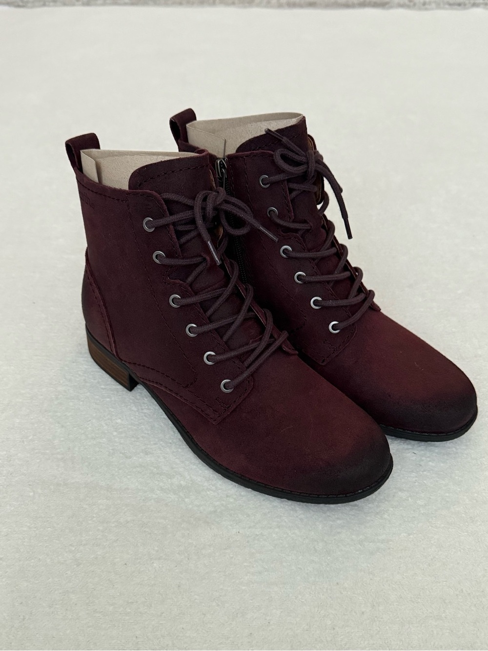 Earth Burgundy Leather Ankle Boots Lace Up Women’s 8.5 Boho Cottagecore NWT